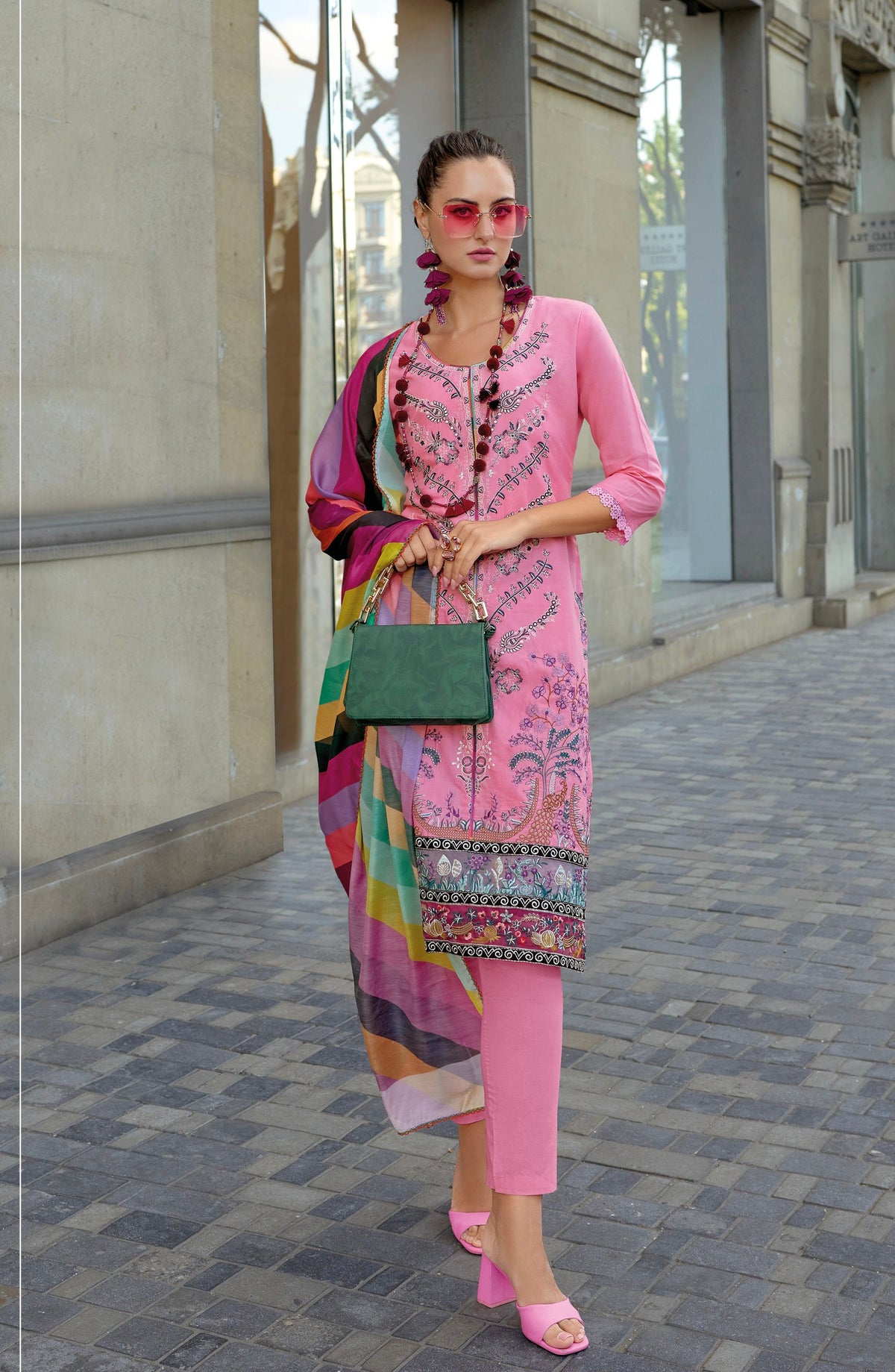 Lawn comfortable salwar suite M to XXXL - 1141