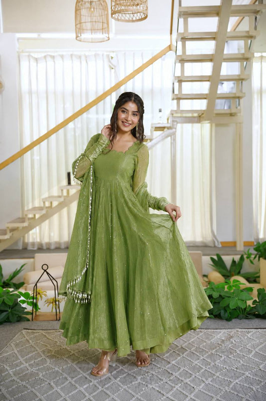 Festive Salsa gown 3 piece 🧩